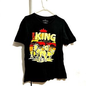 Disney The Lion King T-shirt Size Medium :Box P: